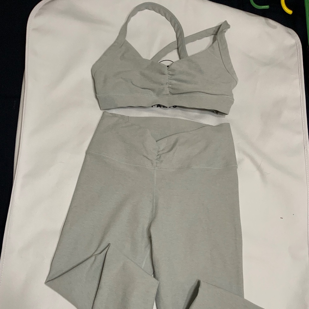 Grey Vuori Legging and Top Set